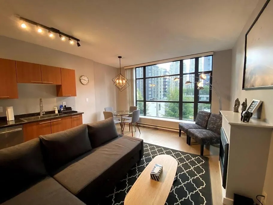 Lägenhet Entire Condo In Heart Of Downtown Vancouver